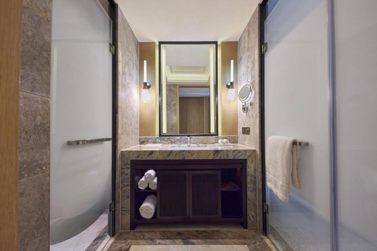 Отель The Westin Qingdao - Instagrammable Экстерьер фото